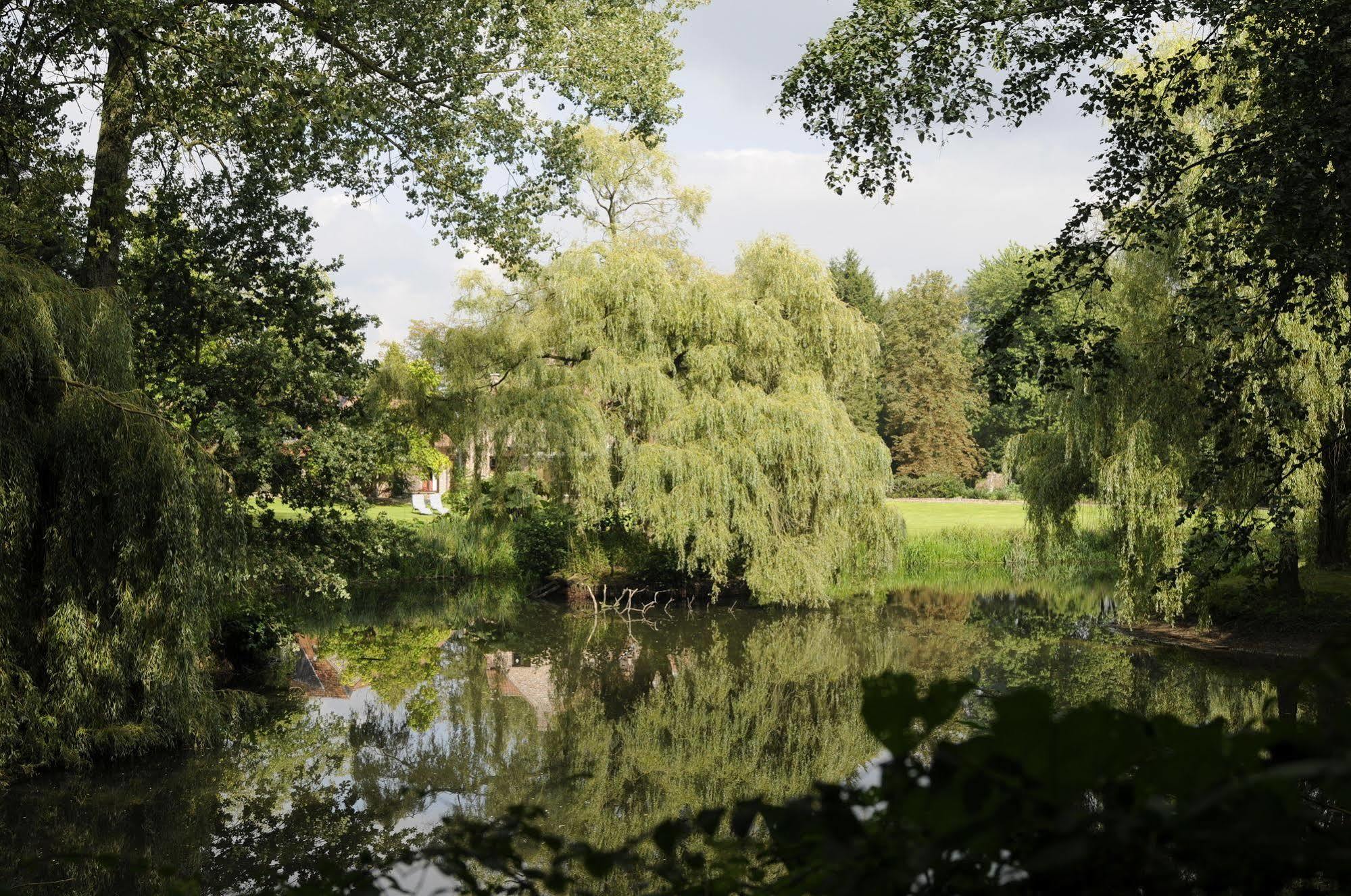 'T Vijverhof Viane Экстерьер фото